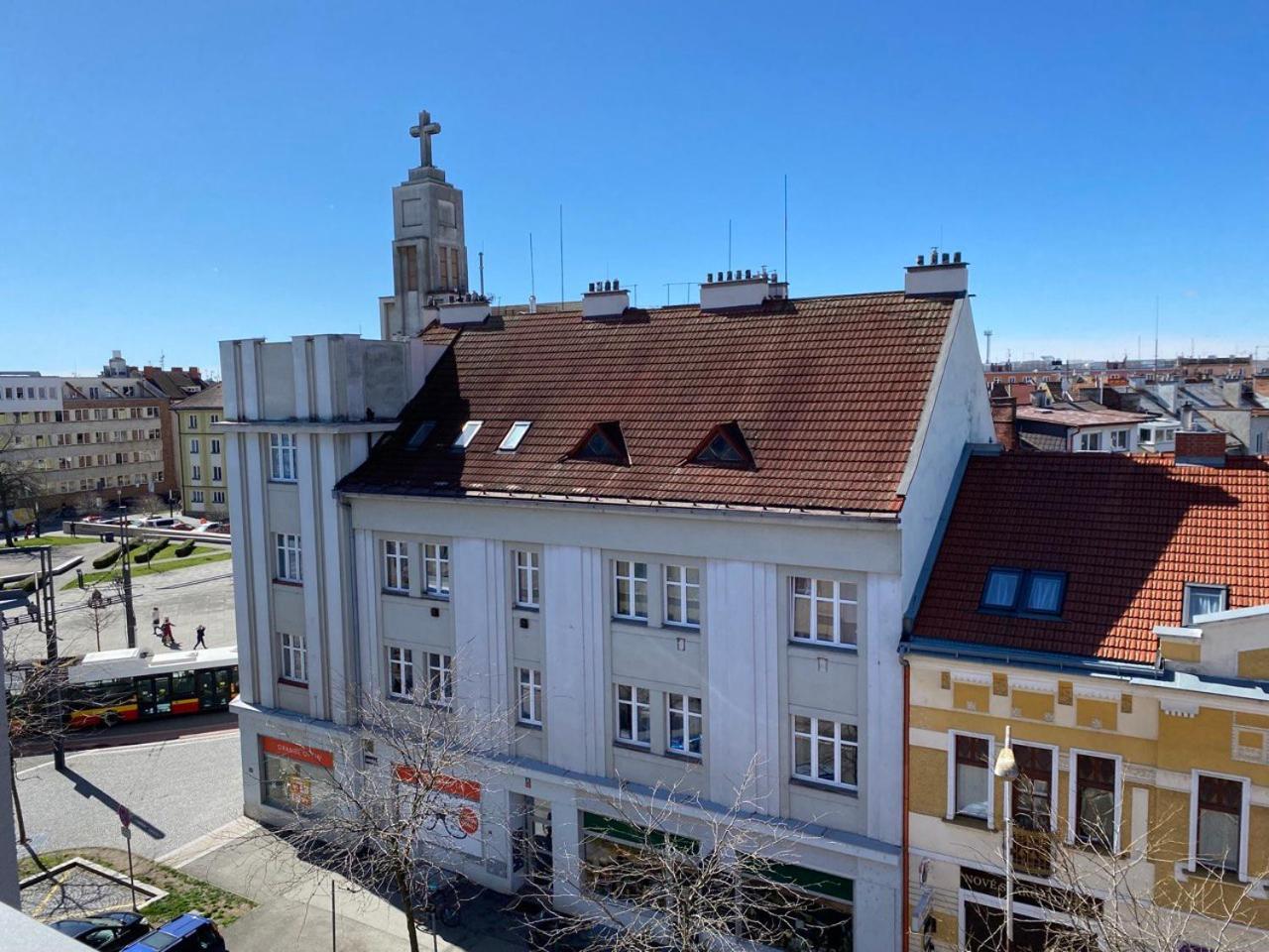 شقة Perla Hradce Hradec Králové المظهر الخارجي الصورة